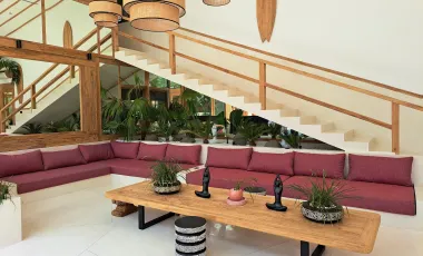 5 Bedroom Villa for sale in Kerobokan, Bali