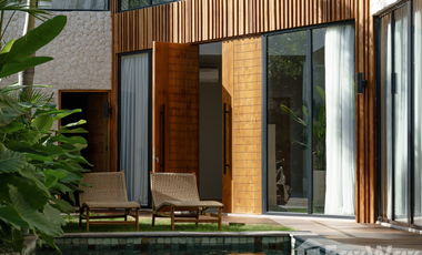 5 Bedroom Villa for sale in Berawa, Bali