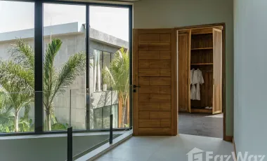 5 Bedroom Villa for sale in Berawa, Bali
