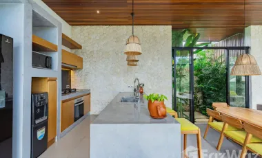 6 Bedroom Villa for sale in Blahbatu, Bali