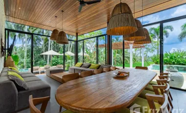 6 Bedroom Villa for sale in Blahbatu, Bali