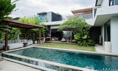 5 Bedroom Villa for sale in Kerobokan, Bali