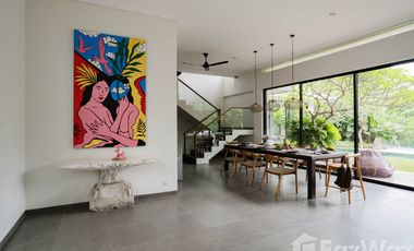 5 Bedroom Villa for sale in Kerobokan, Bali