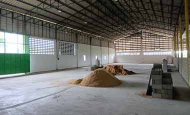 Warehouse for rent in Ban Lueak, Ratchaburi