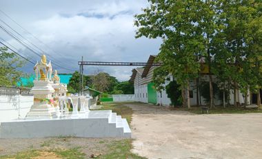 Warehouse for rent in Ban Lueak, Ratchaburi