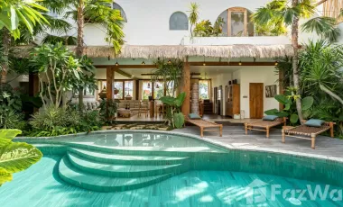 5 Bedroom Villa for sale in Kerobokan, Bali