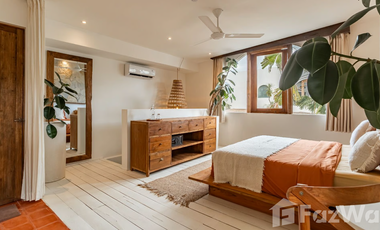 5 Bedroom Villa for sale in Kerobokan, Bali