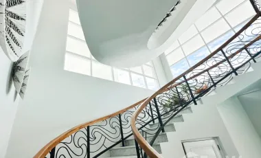 5 Bedroom Villa for sale in Mengwi, Bali