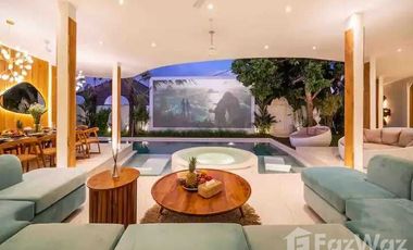 5 Bedroom Villa for sale in Kerobokan, Bali