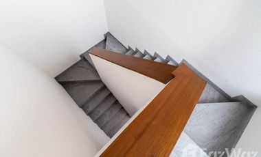 5 Bedroom Villa for sale in , Bali