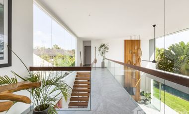 5 Bedroom Villa for sale in , Bali