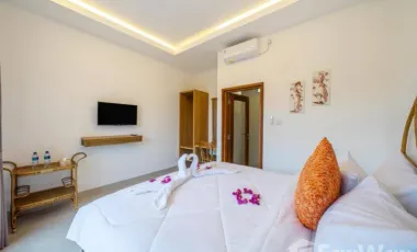 10 Bedroom Hotel for sale in Pererenan, Bali