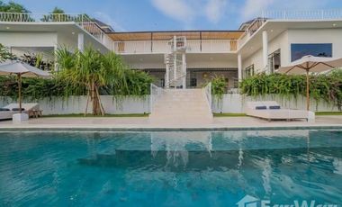 6 Bedroom Villa for sale in Jimbaran, Bali