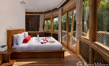 12 Bedroom Villa for sale in Sukawati, Bali