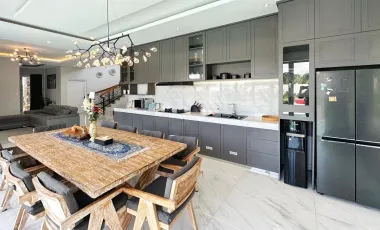 5 Bedroom Villa for sale in Mengwi, Bali