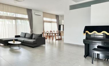 2 Bedroom Villa for sale in Kerobokan, Bali