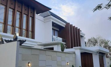 4 Bedroom Villa for sale in Nusa Dua, Bali