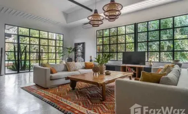 5 Bedroom Villa for sale in Mengwi, Bali