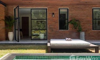 5 Bedroom Villa for sale in Mengwi, Bali