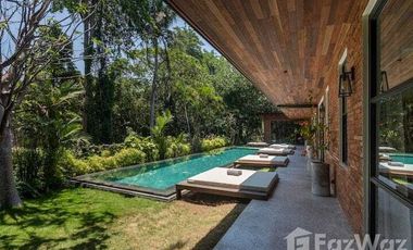 5 Bedroom Villa for sale in Mengwi, Bali