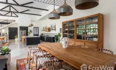 5 Bedroom Villa for sale in Mengwi, Bali