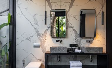 5 Bedroom Villa for sale in Kerobokan, Bali