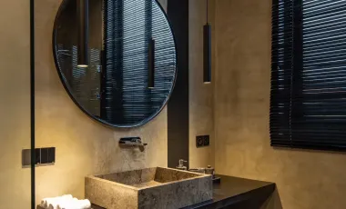 5 Bedroom Villa for sale in Kerobokan, Bali