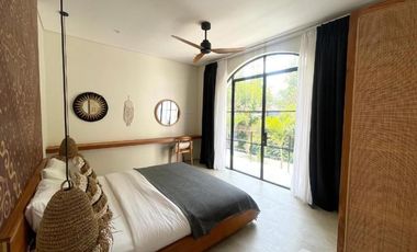 6 Bedroom Villa for sale in Kerobokan, Bali