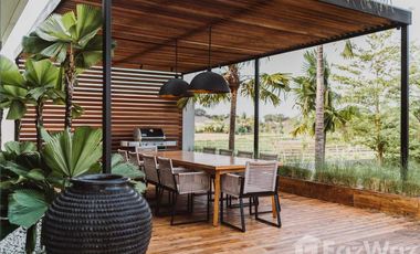 5 Bedroom Villa for sale in Kerobokan, Bali