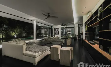 5 Bedroom Villa for sale in Kerobokan, Bali