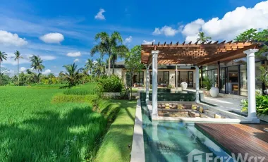 6 Bedroom Villa for sale in Sukawati, Bali