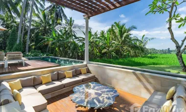 6 Bedroom Villa for sale in Sukawati, Bali