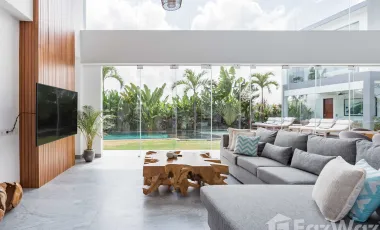 5 Bedroom Villa for sale in Canggu, Bali