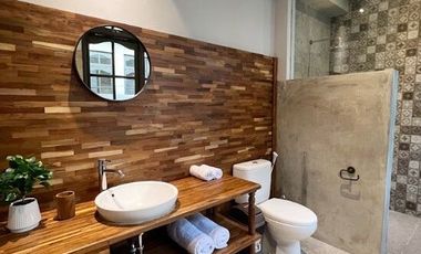 5 Bedroom Villa for sale in Kerobokan, Bali