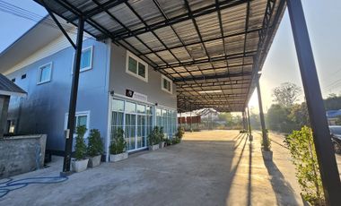 4 Bedroom Warehouse for sale in That Choeng Chum, Sakon Nakhon