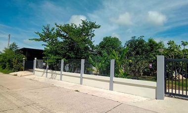 3 Bedroom House for sale in Ban Kluai, Chai Nat