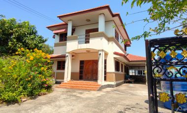 5 Bedroom House for sale in Nai Mueang, Yasothon
