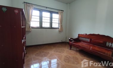 5 Bedroom House for sale in Nai Mueang, Yasothon