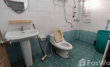 5 Bedroom House for sale in Nai Mueang, Yasothon