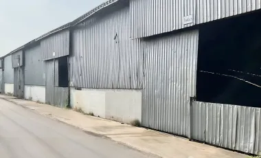 Warehouse for rent in Yok Krabat, Samut Sakhon