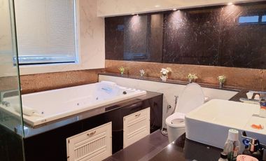 6 Bedroom House for sale in Nai Mueang, Phitsanulok