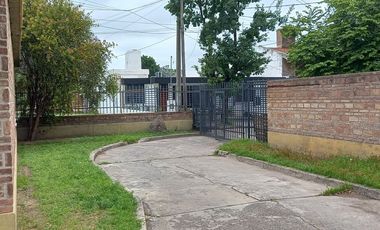 VENTA CASA 3 DORMITORIOS VILLA CENTENARIO CORDOBA