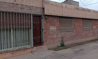 VENTA CASA 3 DORMITORIOS VILLA CENTENARIO CORDOBA