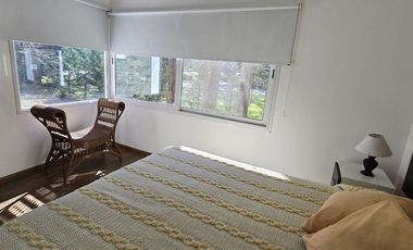 VENTA CASA 6 AMB. CON PILETA PARQUE LAS NACIONES