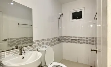 3 Bedroom House for sale at The Iris @ Spring City