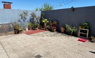PH 1°piso Patio Terraza 3 dormitorios Sin Expensas