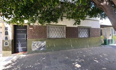 CASA VENTA VILLA DOMINICO AVELLANEDA 5 AMBIENTES