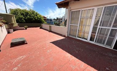 CASA VENTA VILLA DOMINICO AVELLANEDA 5 AMBIENTES