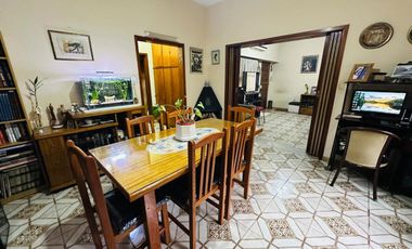 CASA VENTA VILLA DOMINICO AVELLANEDA 5 AMBIENTES
