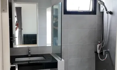 4 Bedroom House for sale at Anasara